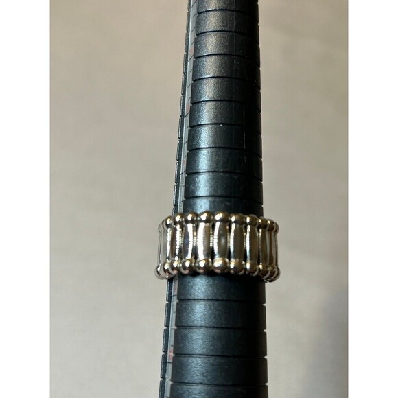 Paparazzi Silver Tone and Rhinestone and Brown Stone Adjustable Stretch Ringo - Picture 3 of 3